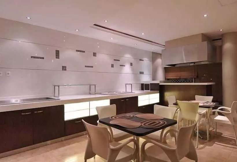 Fotos del hotel 2001:  6