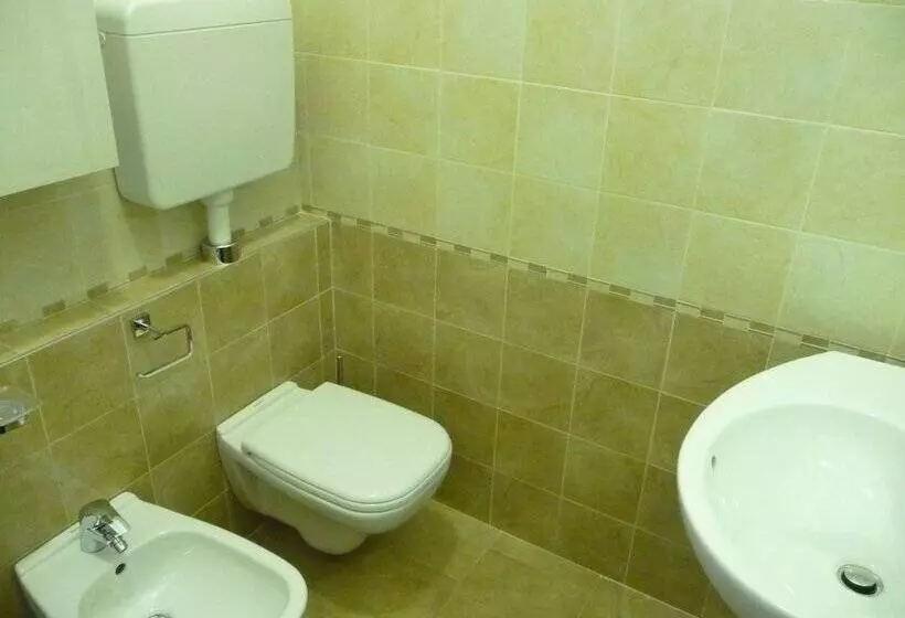 Fotos del hotel Desirée:  4