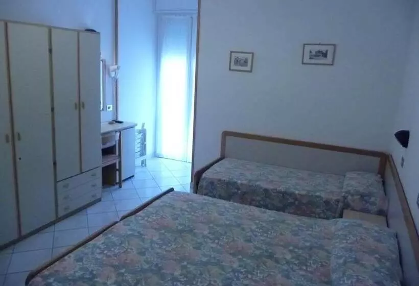 Fotos del hotel Desirée:  20