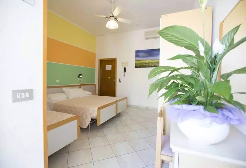 Fotos del hotel Desirée:  24