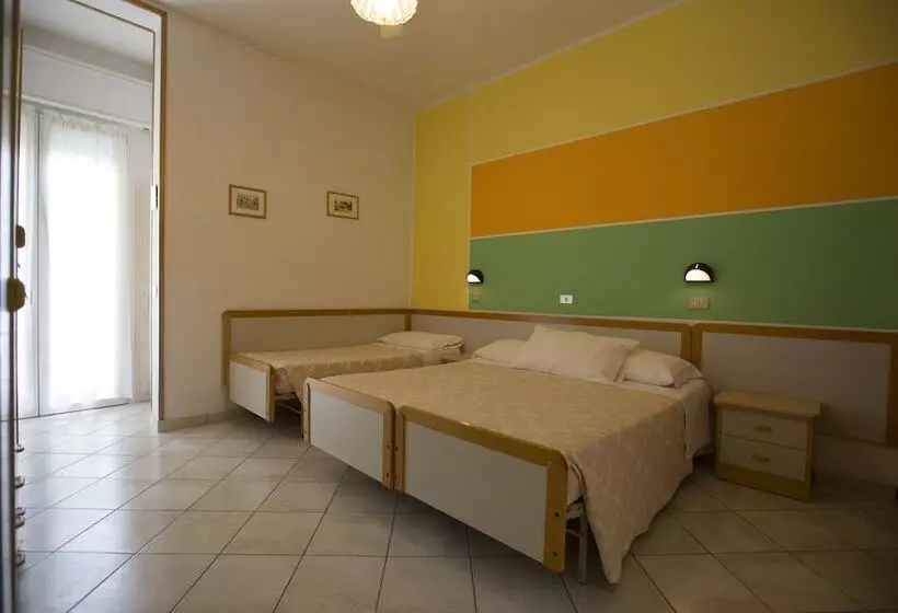 Fotos del hotel Desirée:  22