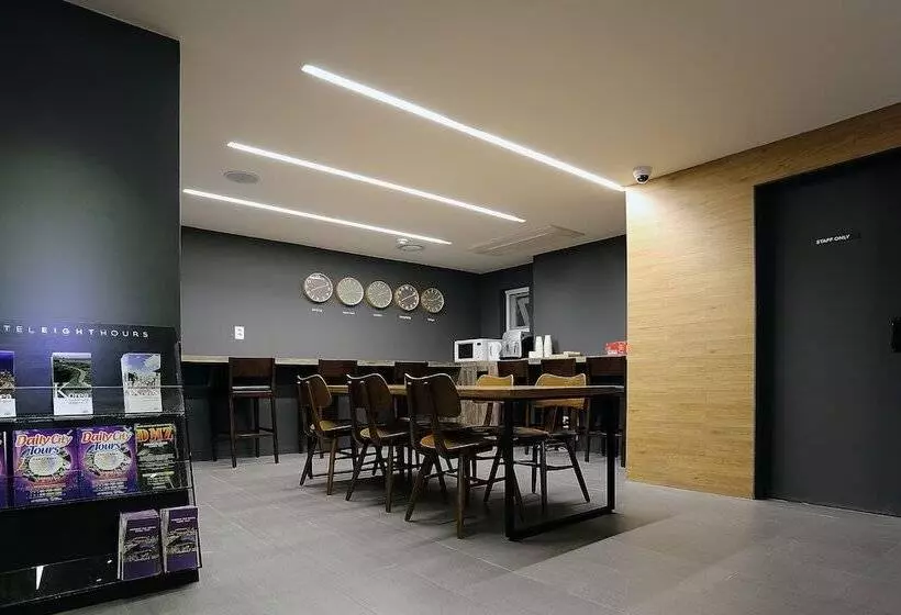 Fotos del hotel 8 Hours:  9