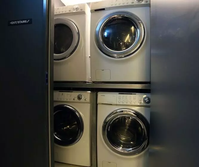 Fotos del hotel 8 Hours:  12