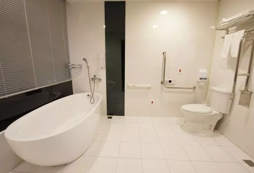 Fotos del hotel Colors Infinity Inn:  3