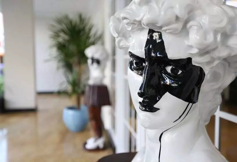 Fotos del hotel F  Jakarta:  15