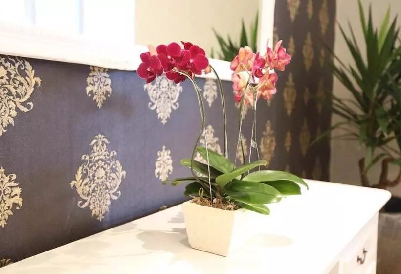 Fotos del hotel F  Jakarta:  9