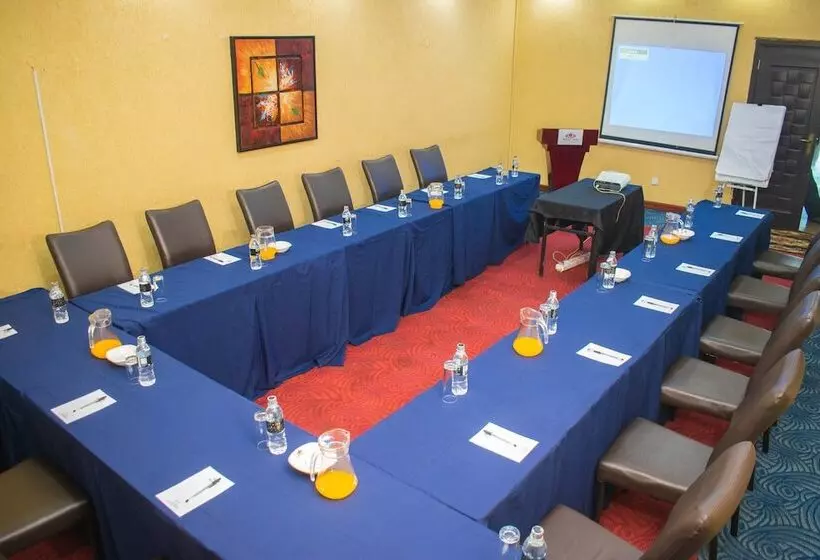 Fotos del hotel Bridgeview Hotel & Conference Centre:  6