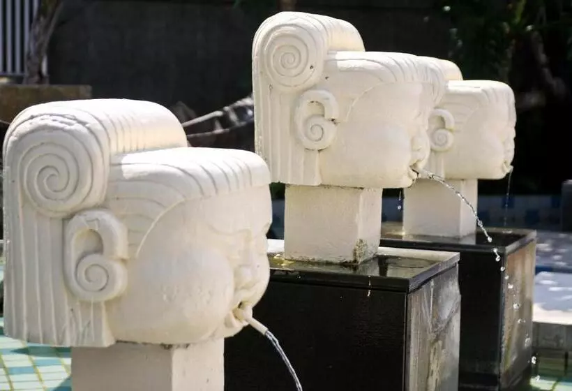 Fotos del hotel Refinement Motel:  7