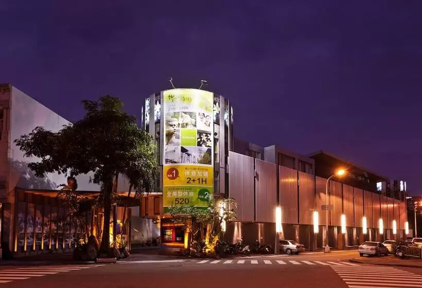 Fotos del hotel Refinement Motel:  8