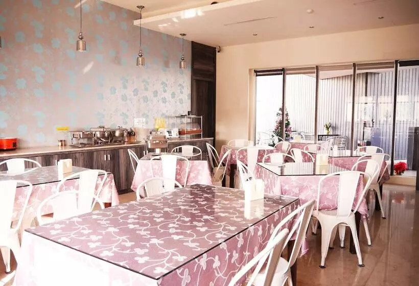 Fotos del hotel Refinement Motel:  4