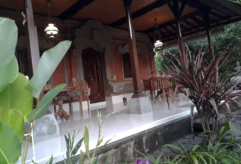 Fotos del hotel Nyoman Sandi Guest House:  19