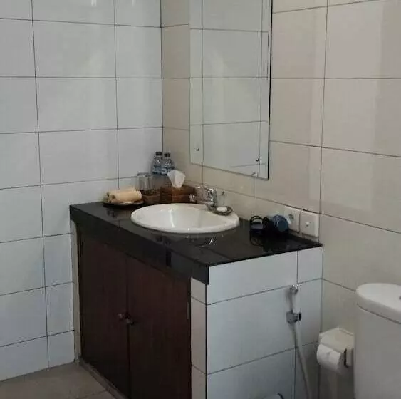 Fotos del hotel Nyoman Sandi Guest House:  25