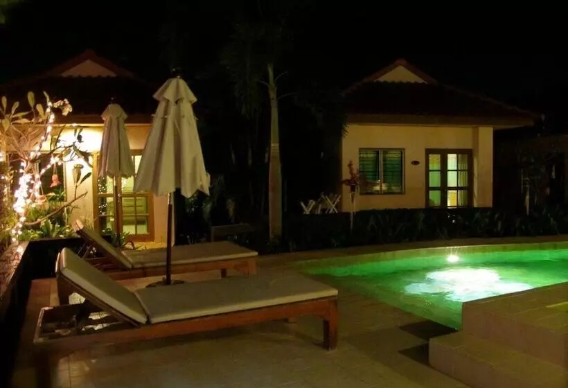 Fotos del hotel Baan Yusabai:  2