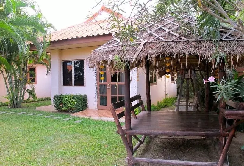 Fotos del hotel Baan Yusabai:  11