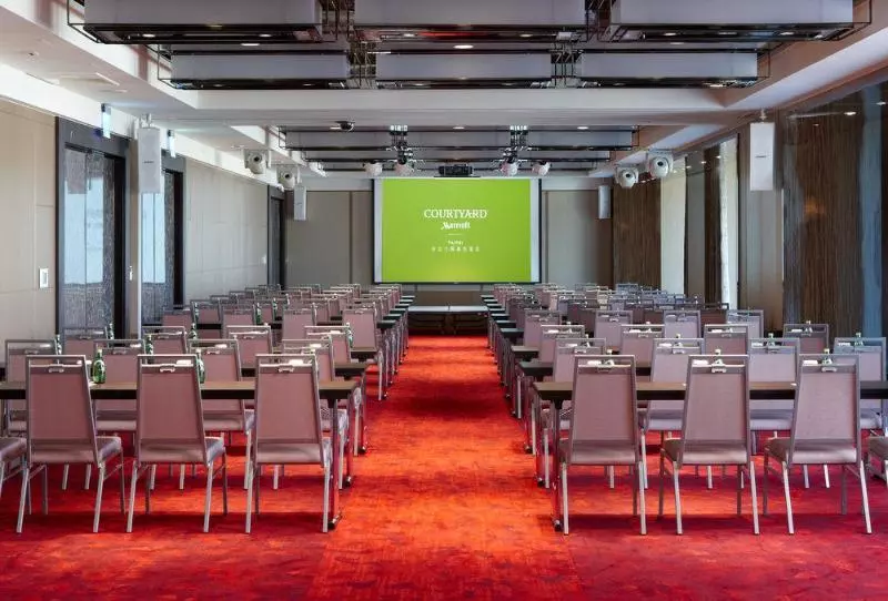 Fotos del hotel Courtyard By Marriott Taipei:  16