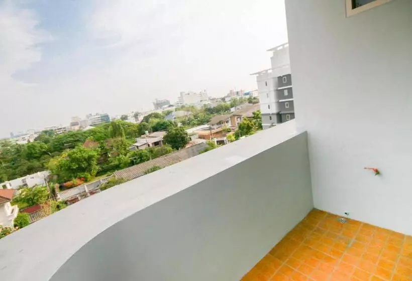 Fotos del hotel K.v.mansion:  13