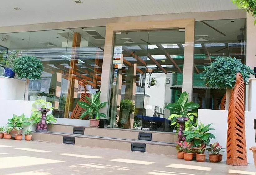 Fotos del hotel K.v.mansion:  17