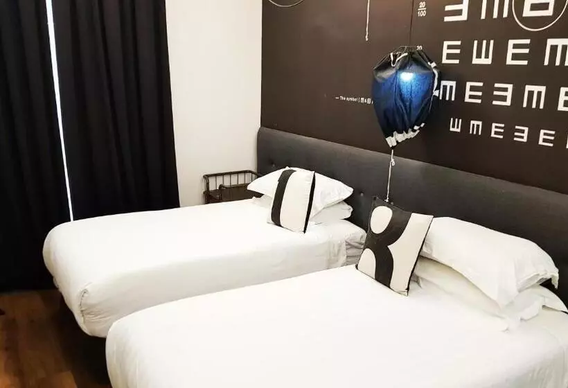 Fotos del hotel M Boutique Station 18:  2