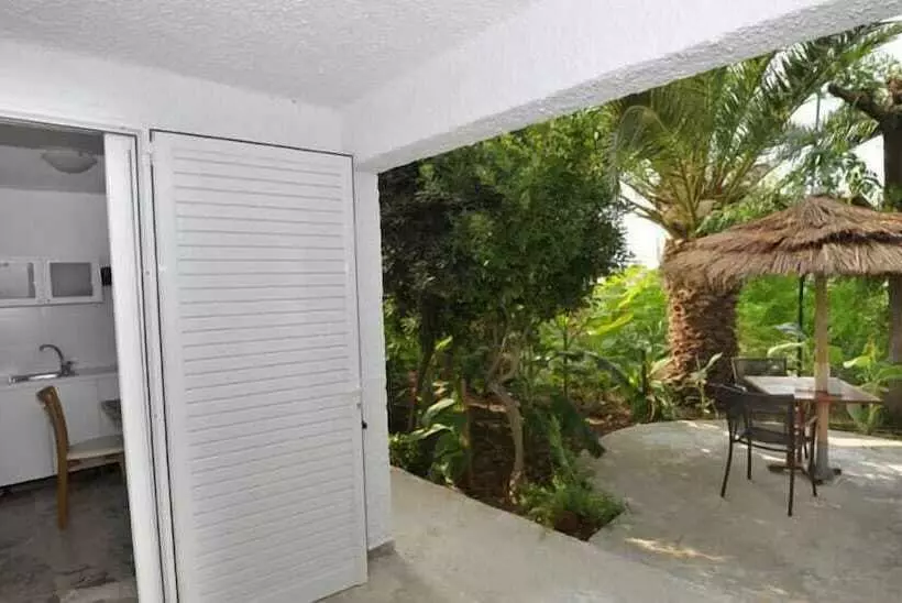 Fotos del hotel Triton Hotel & Bungalows:  14