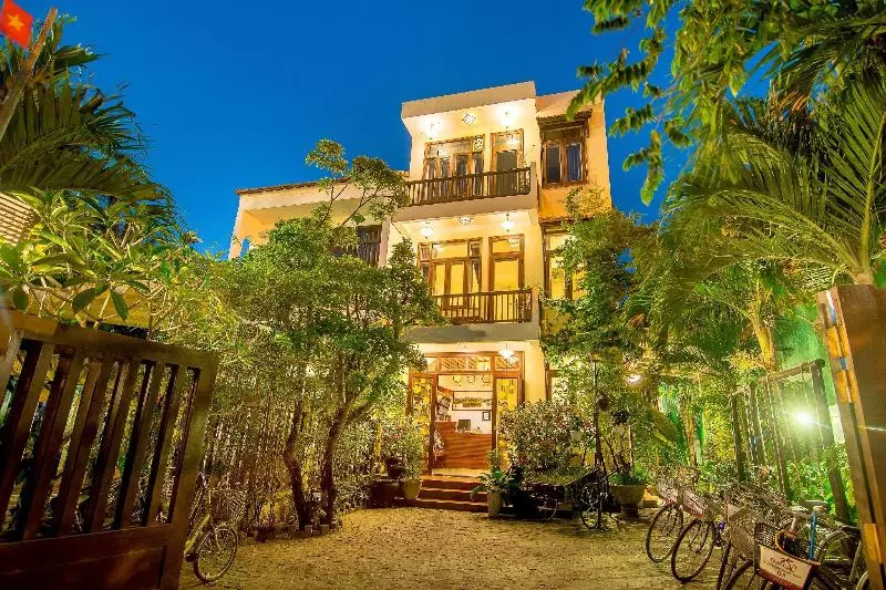 Fotos del hotel Riverside Oasis Villa:  2