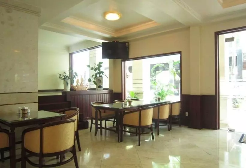 Fotos del hotel Hung Vuong 2:  17