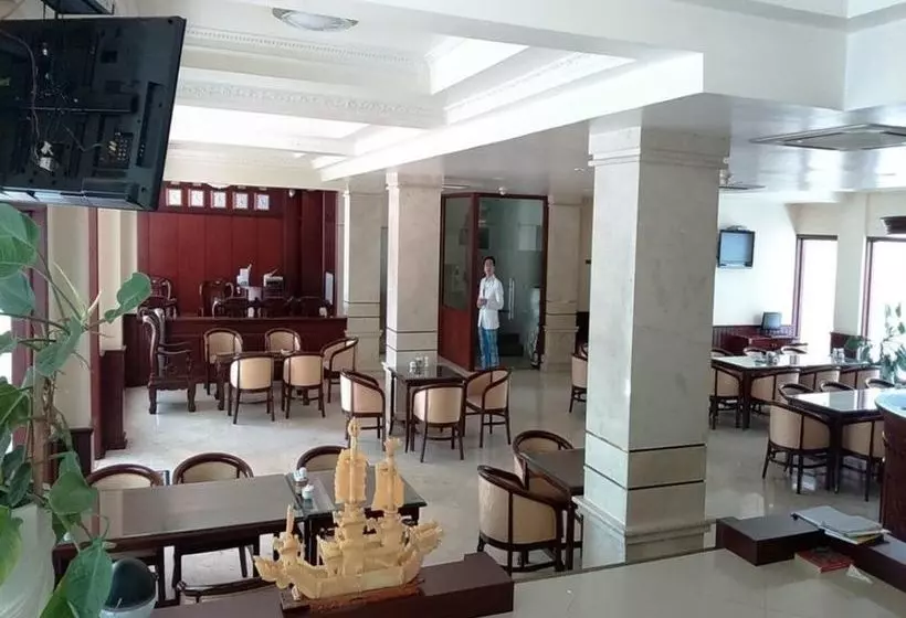 Fotos del hotel Hung Vuong 2:  3