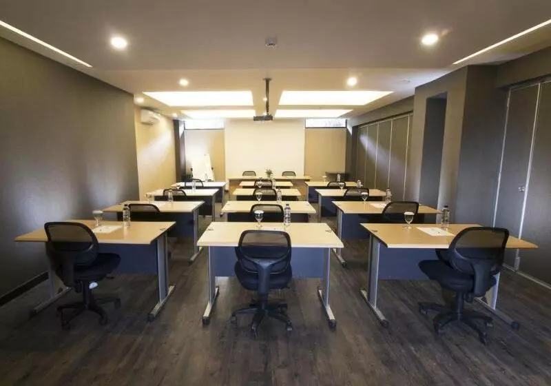 Fotos del hotel Kalya Hotel Bandung:  11