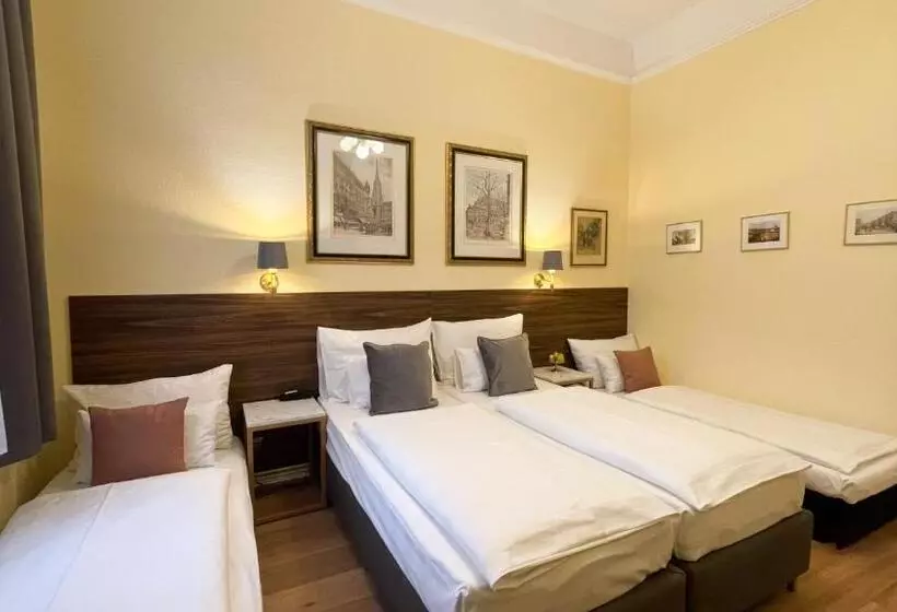 Fotos del hotel City Pension Stephansplatz:  9