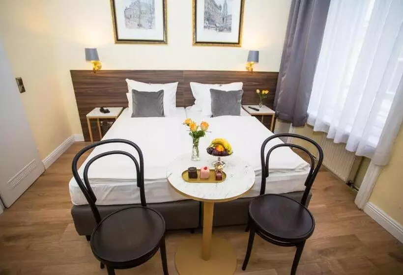 Fotos del hotel City Pension Stephansplatz:  19