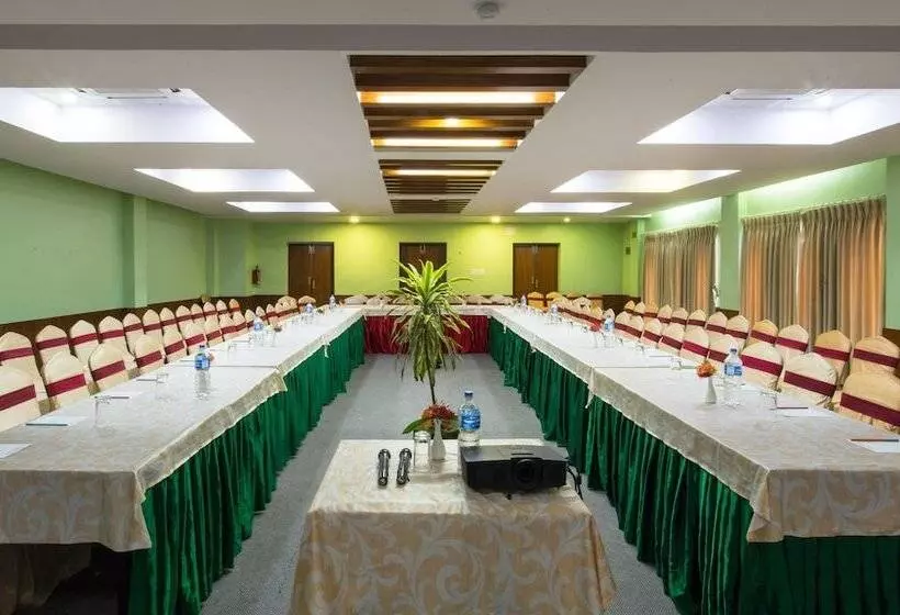 Fotos del hotel Landmark Forest Park:  4