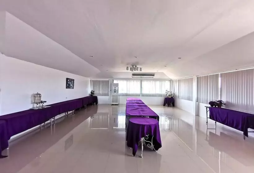 Fotos del hotel Phet Chaam Plaza & Resort:  25