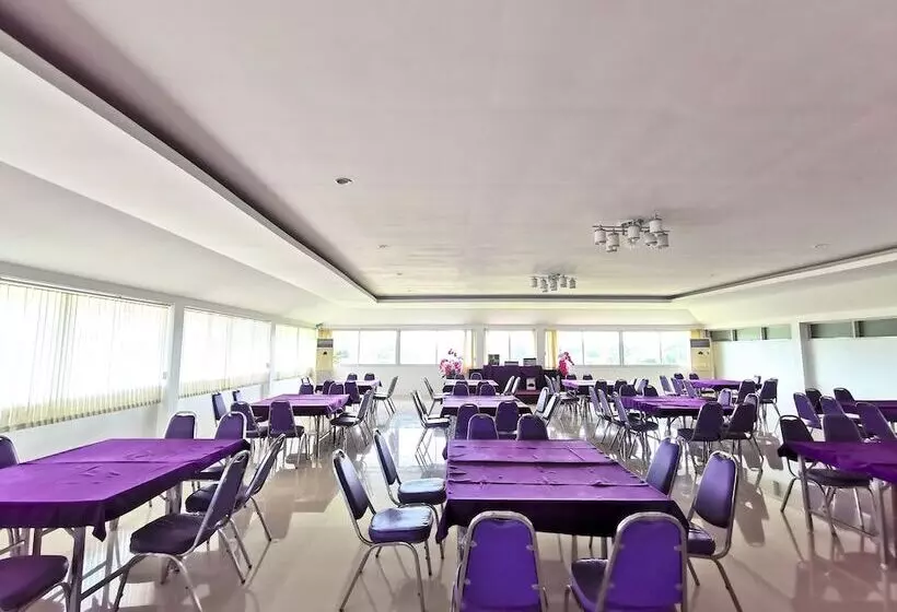 Fotos del hotel Phet Chaam Plaza & Resort:  24