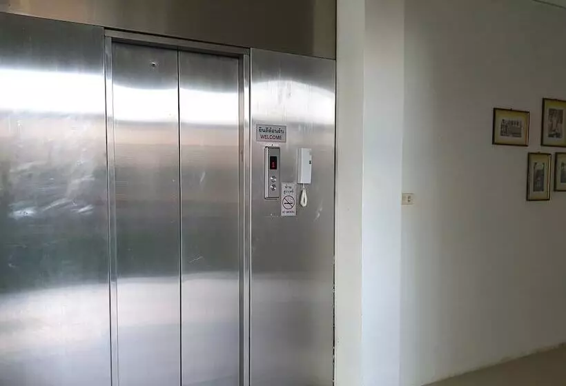 Fotos del hotel Phet Chaam Plaza & Resort:  5