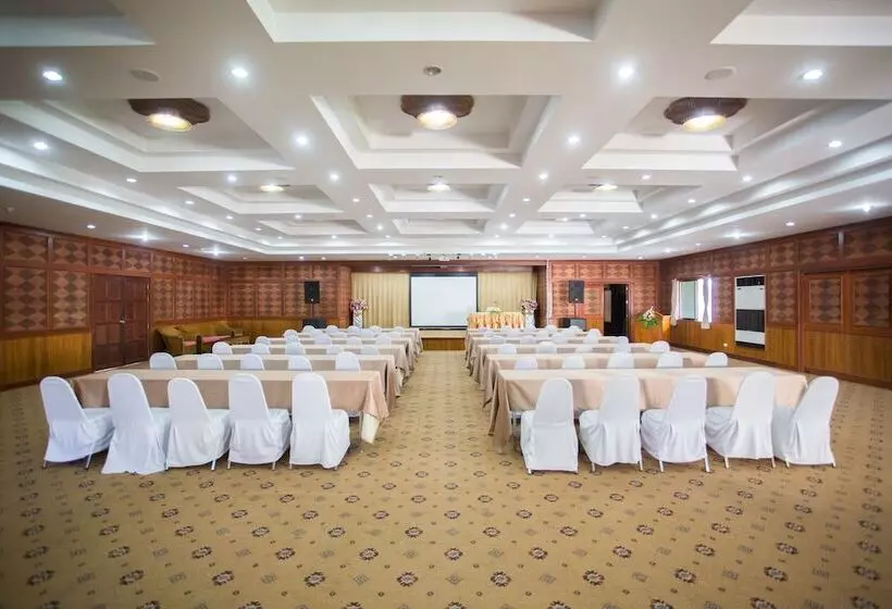 Fotos del hotel 100 Islands Resort & Spa:  14