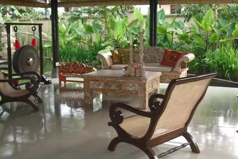 Fotos del hotel Villa Puri Darma Agung:  21