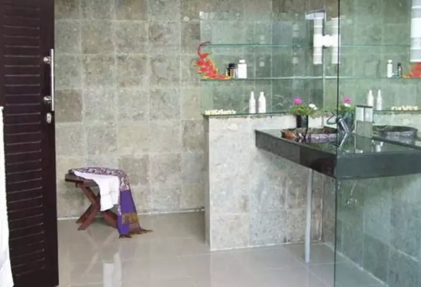 Villa Puri Darma Agung