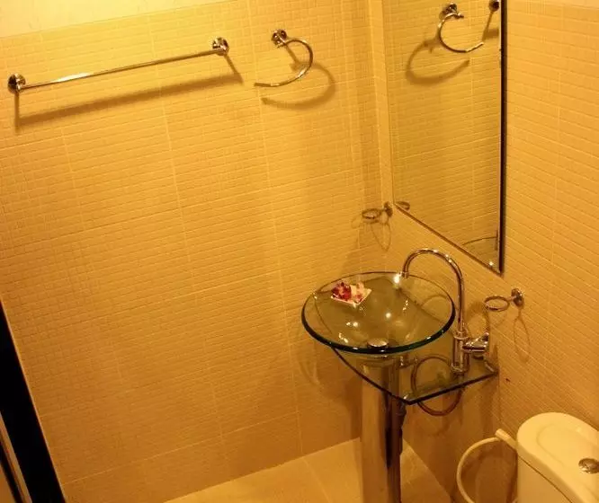 Fotos del hotel Must Sea Hotel Bangkok:  6