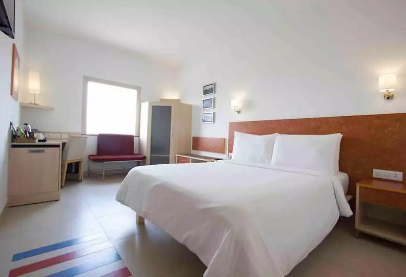 Fotos del hotel Kalyan Grand  A Business:  20