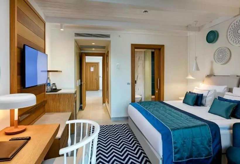 Fotos del hotel Titanic Deluxe Bodrum:  3