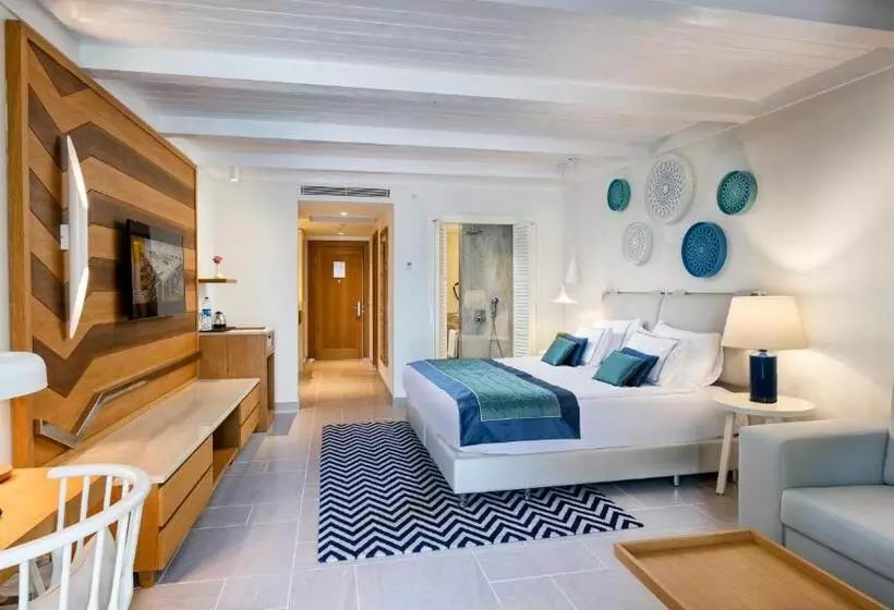 Titanic Deluxe Bodrum