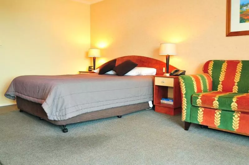 Aristotles North Shore