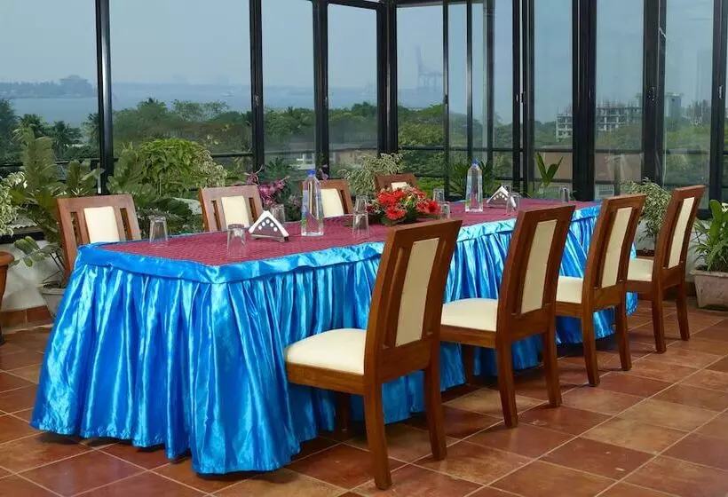 Fotos del hotel Aiswarya:  9