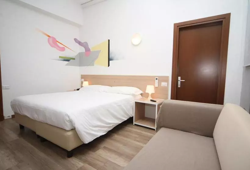 Fotos del hotel Anton&art:  19