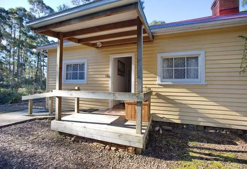 Fotos del hotel Taranna Cottages:  6