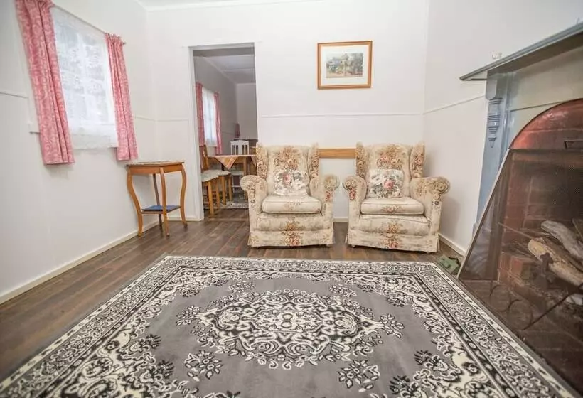 Fotos del hotel Taranna Cottages:  20