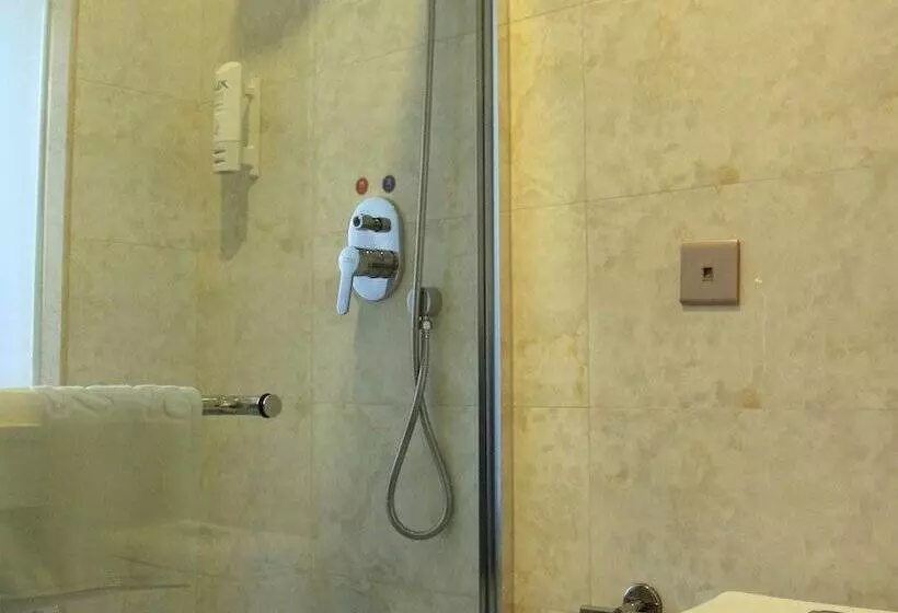 Fotos del hotel Cheng Yue Selected Hotel Guangzhou Junye Nangang Branch:  11