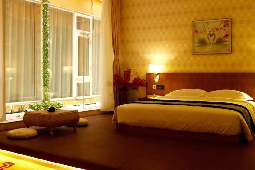 Cheng Yue Selected Hotel Guangzhou Junye Nangang Branch