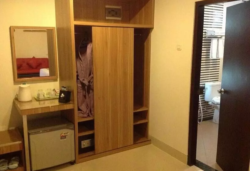 Fotos del hotel Pacific Makassar:  16