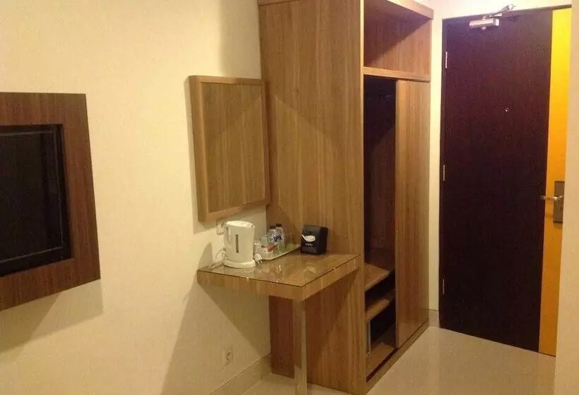 Fotos del hotel Pacific Makassar:  13