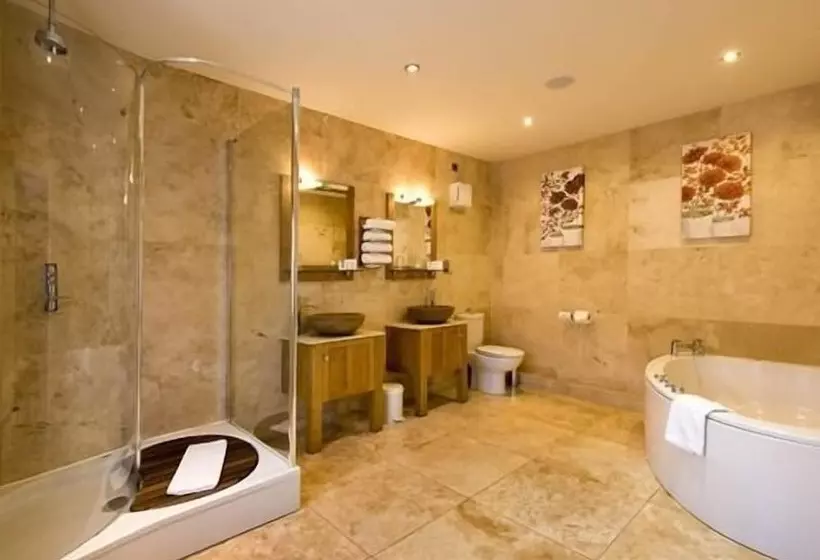 Fotos del hotel The Fairfax Arms:  4